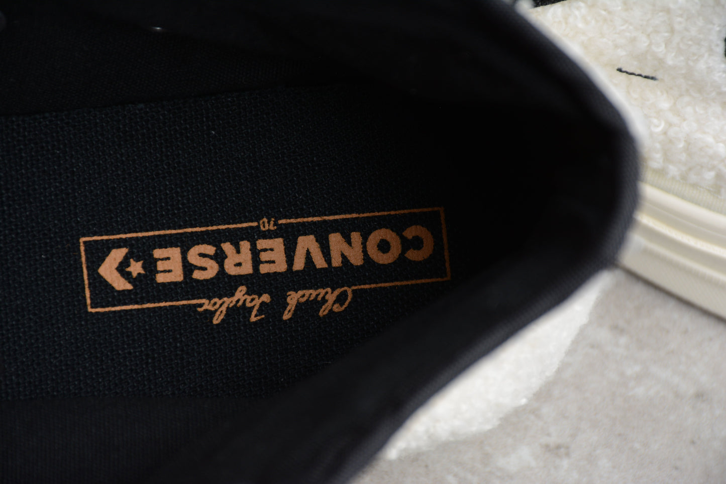 Chuck 70 HI Sherpa White / Black / Egret