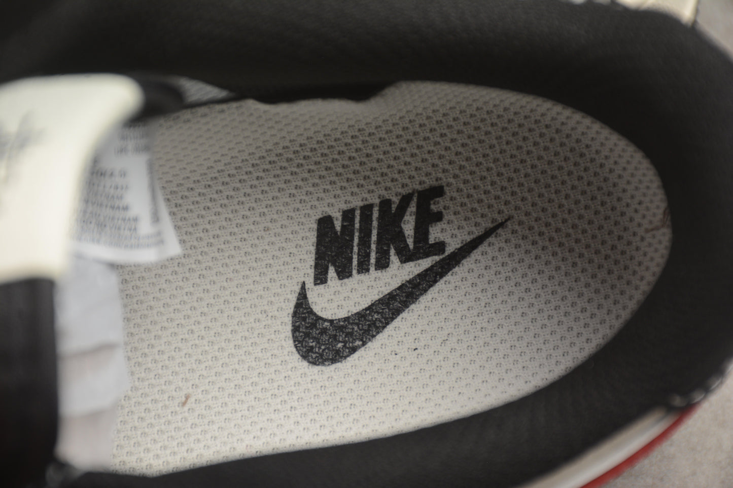 Air Force 1 ’07 x Stüssy Light Beige / Crimson Red / Black