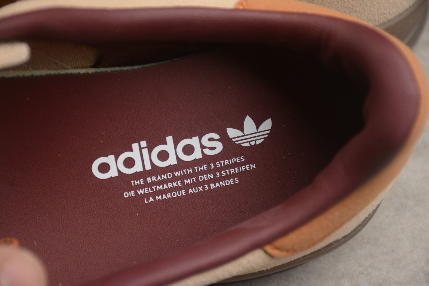 Gazelle Beige / Brown