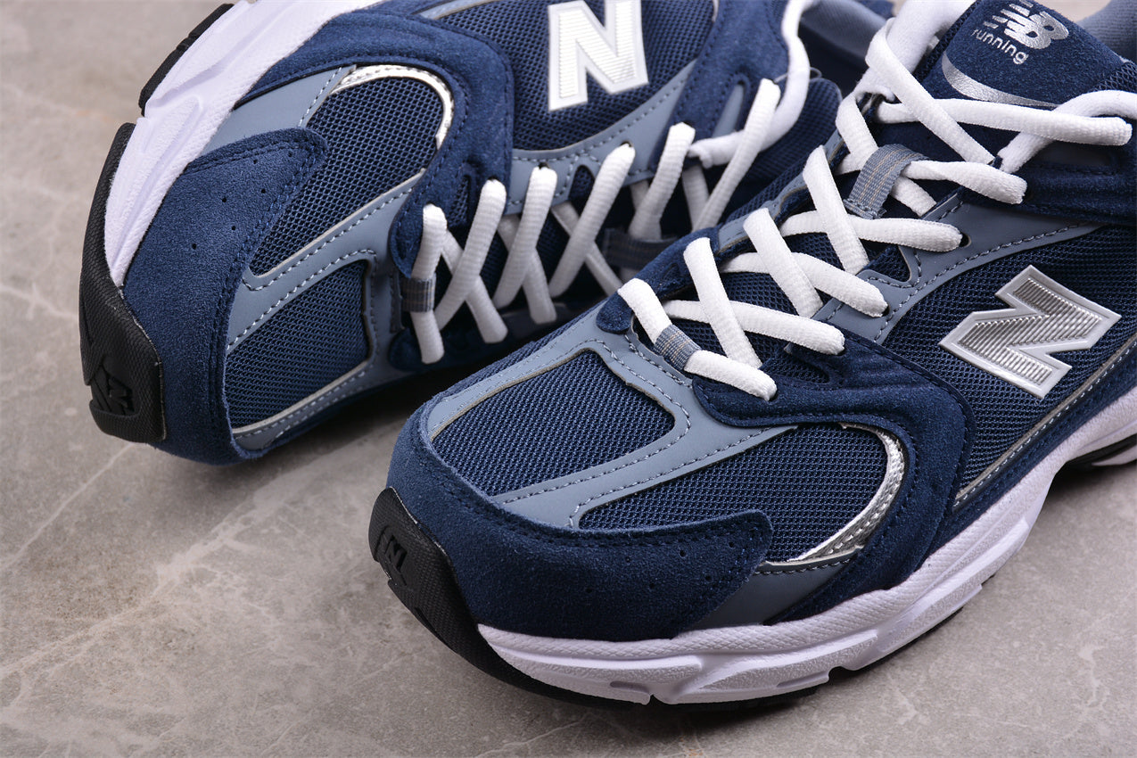 NB 530 Navy Blue / Grey