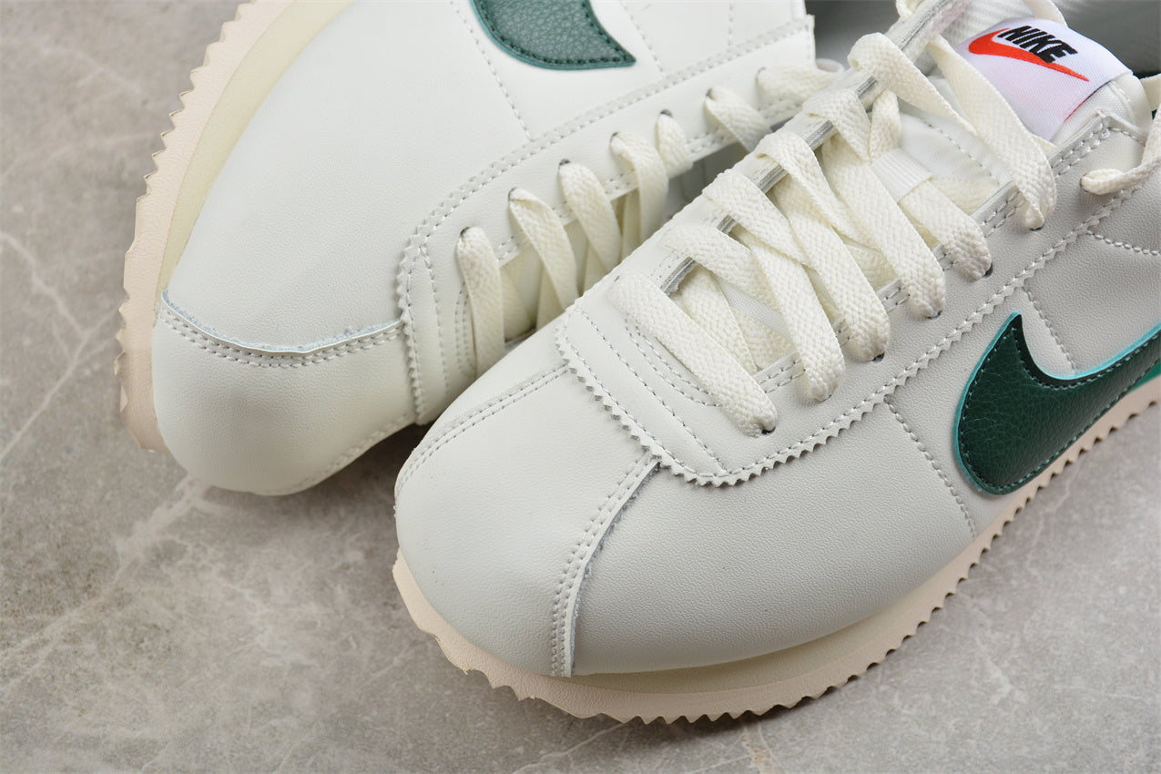 Cortez “Sail Gorge Green Malachite” White / Green