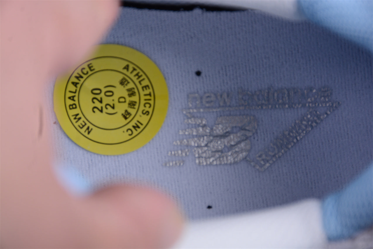 NB 530 White / Light Blue