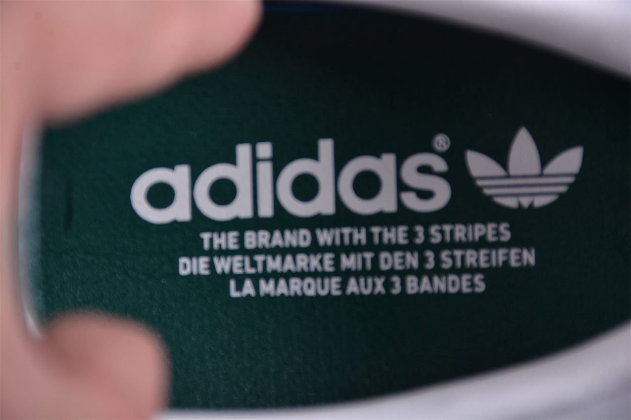 Gazelle Green / White