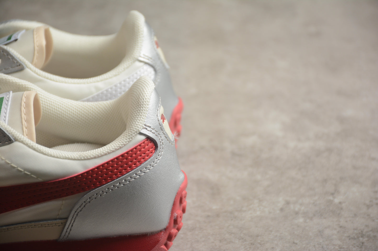 Easy Rider Vintage Grey / Red