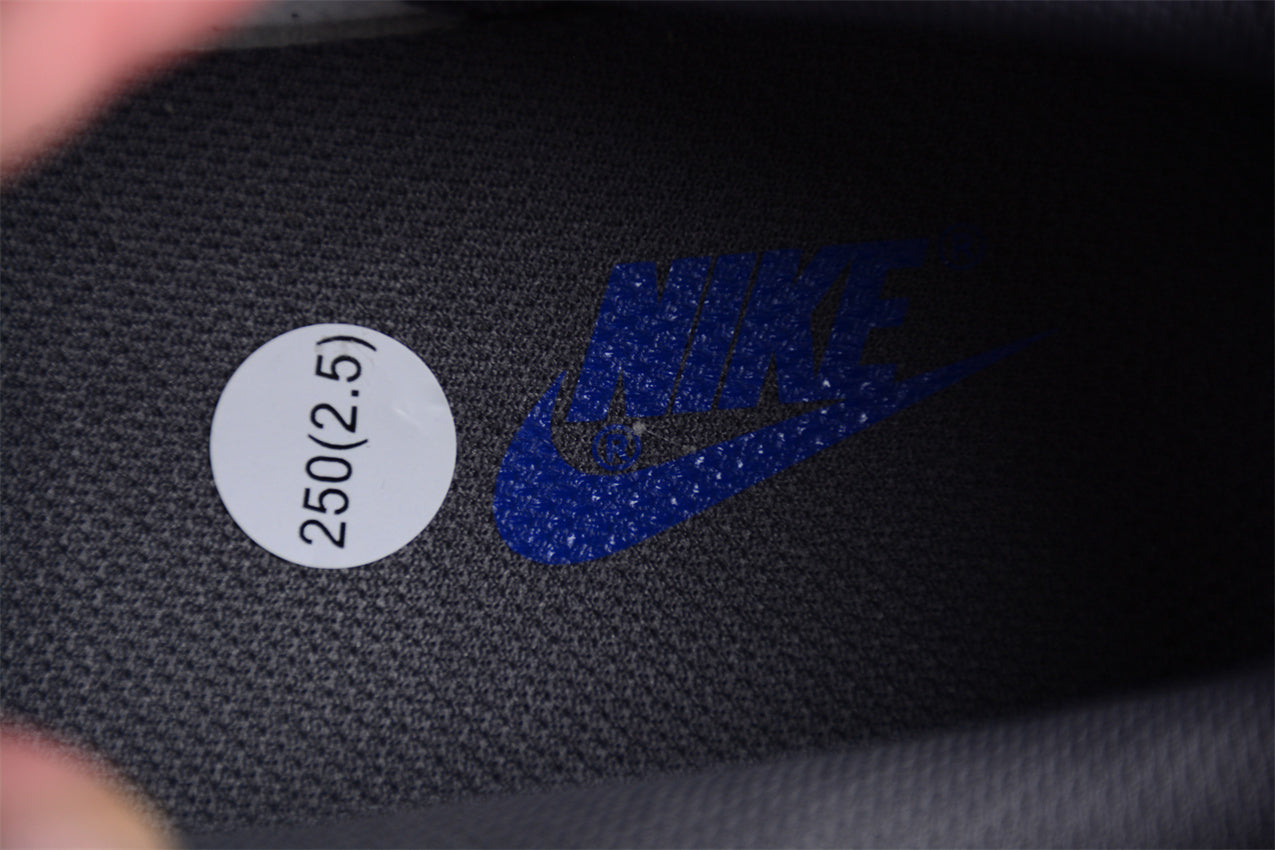 Dunk Low White / Grey / Black