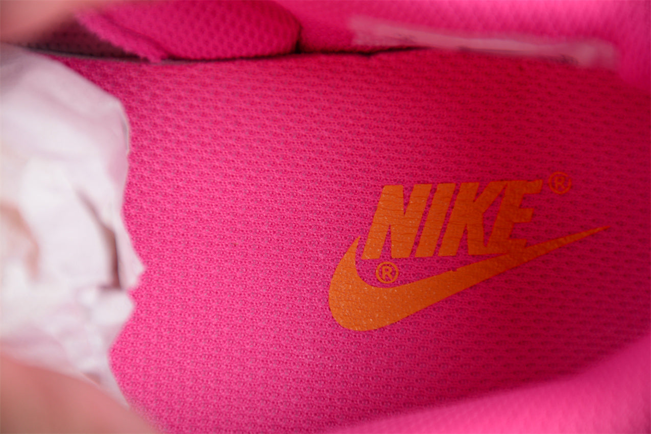 Dunk Low White / Pastel Pink