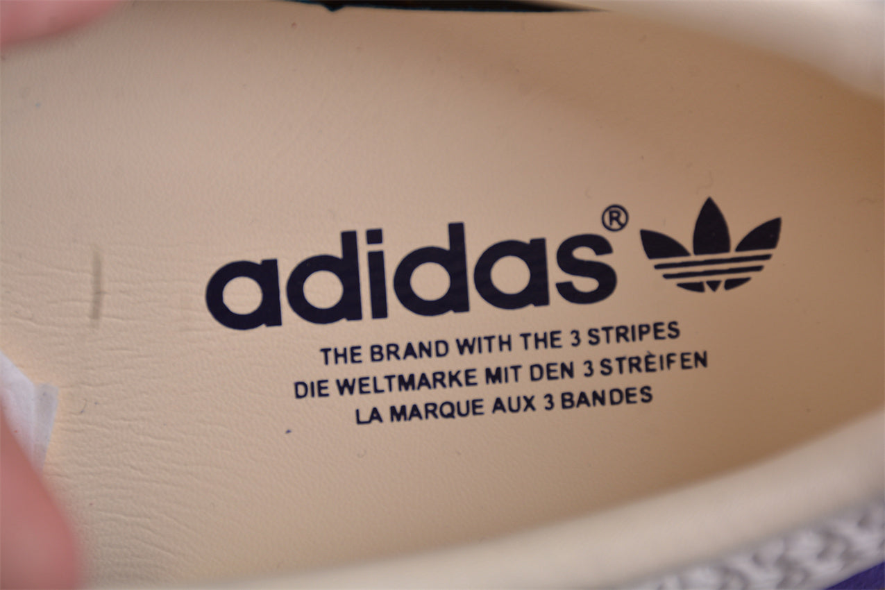 Gazelle Purple / White