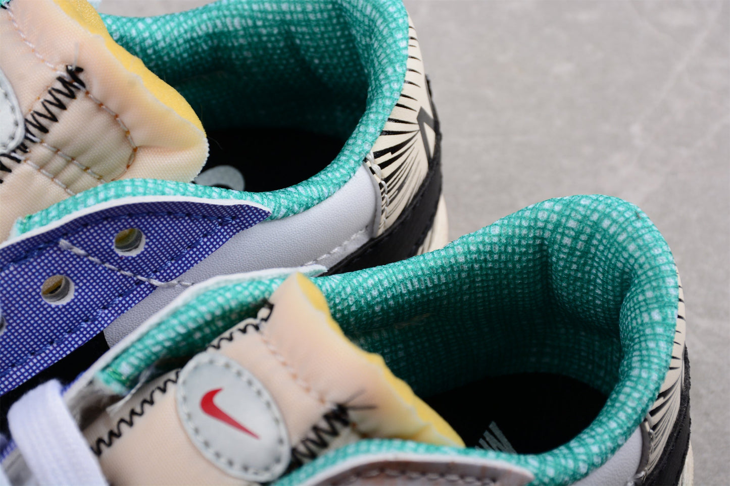 Blazer Low ’77 White / Multicolor