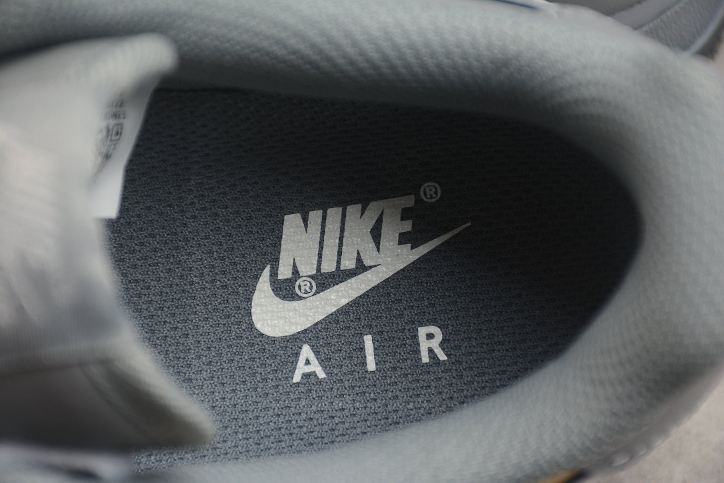 Air Force 1 ’07 Dark Grey / White