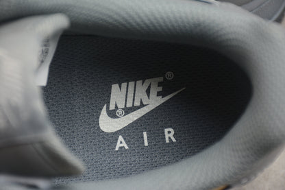 Air Force 1 ’07 Dark Grey / White