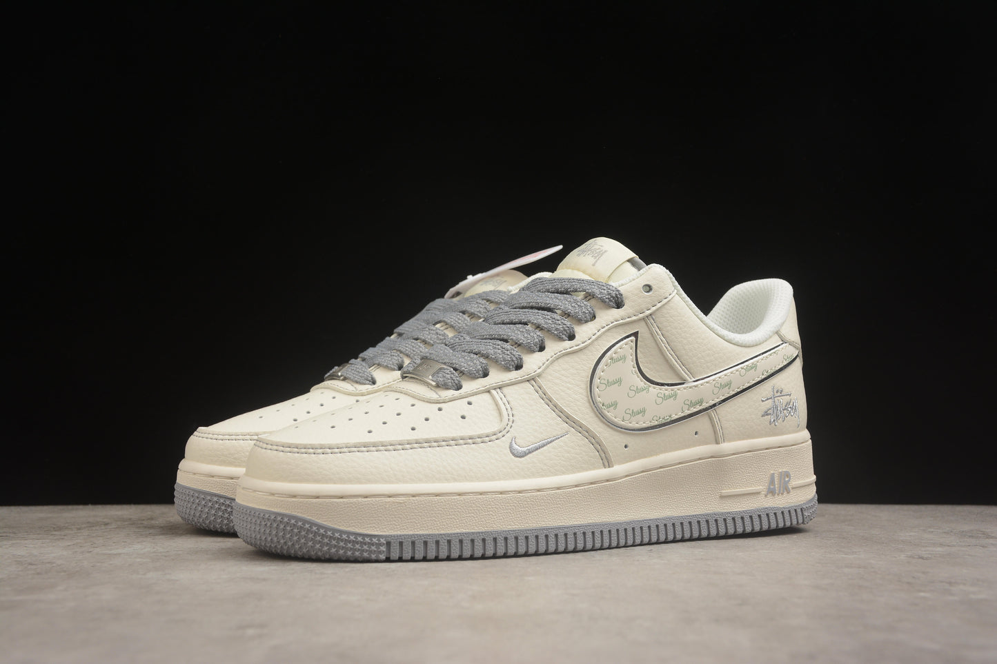 Air Force 1 Low x Stüssy Beige / Grey