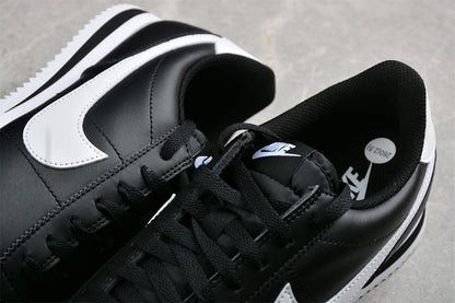 Cortez Black / White