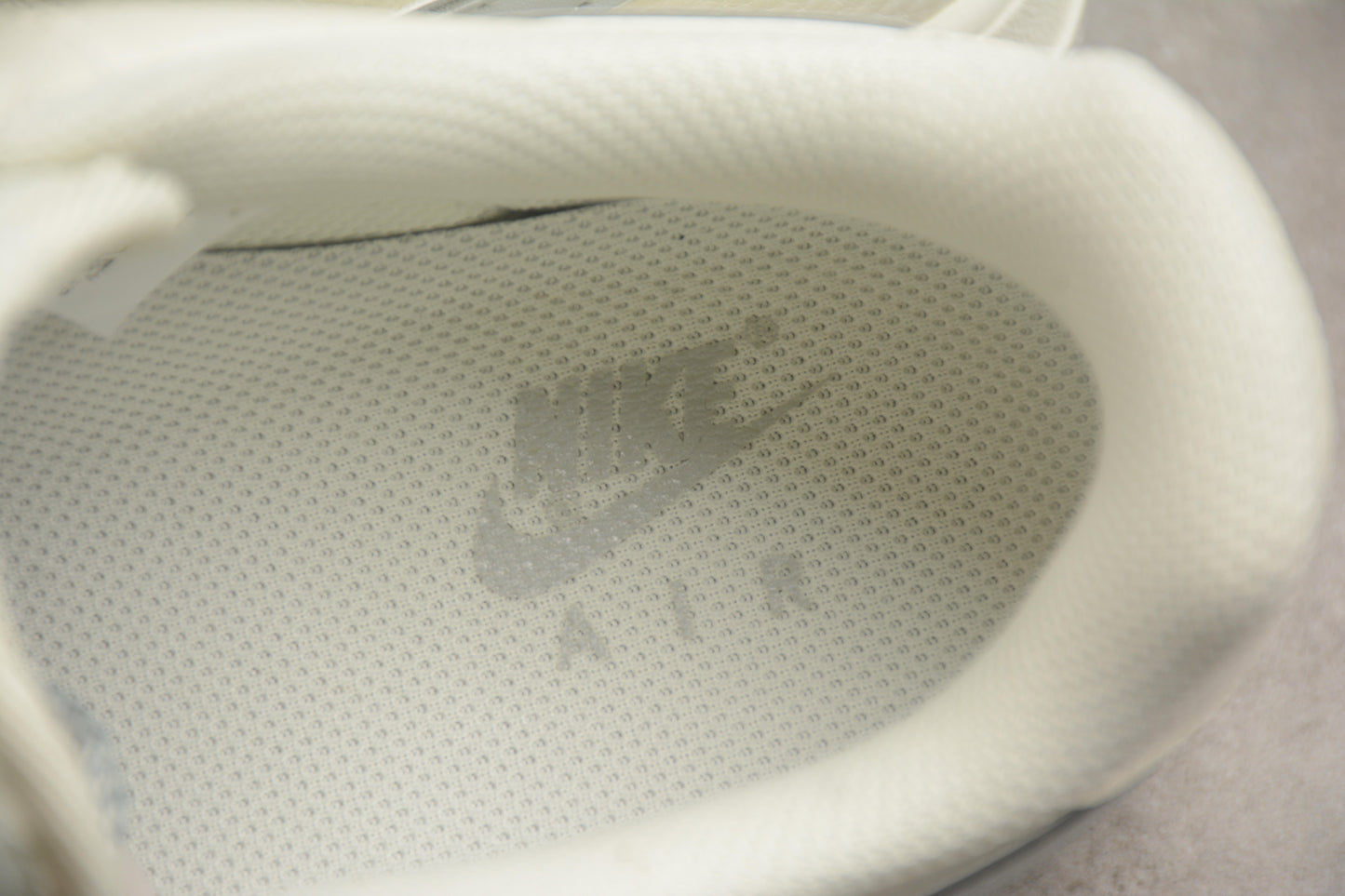 Air Force 1 ’07 Cream Beige / Light Sail