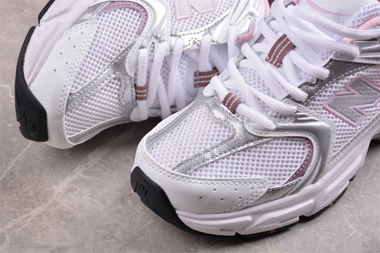 NB 530 White / Pastel Pink