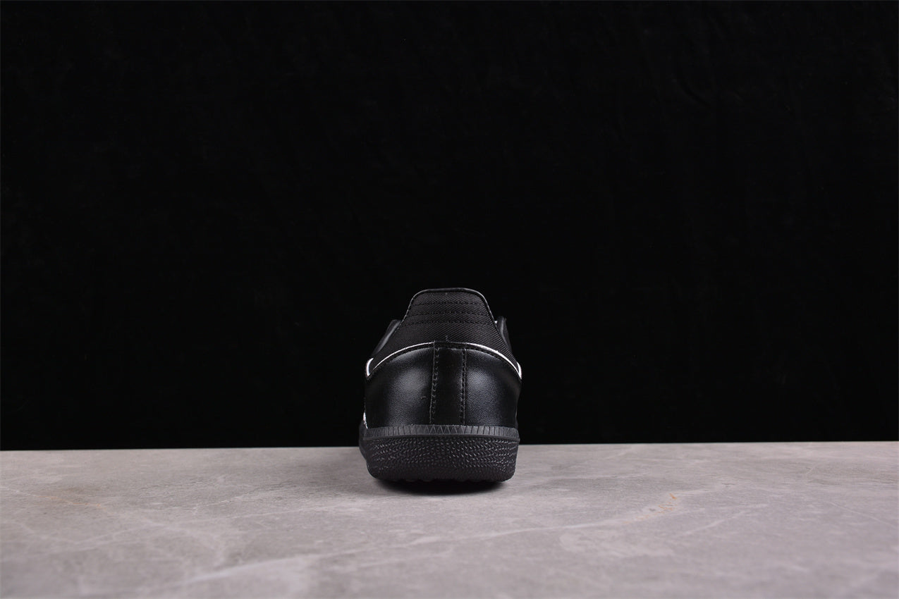 Samba OG negro y blanco