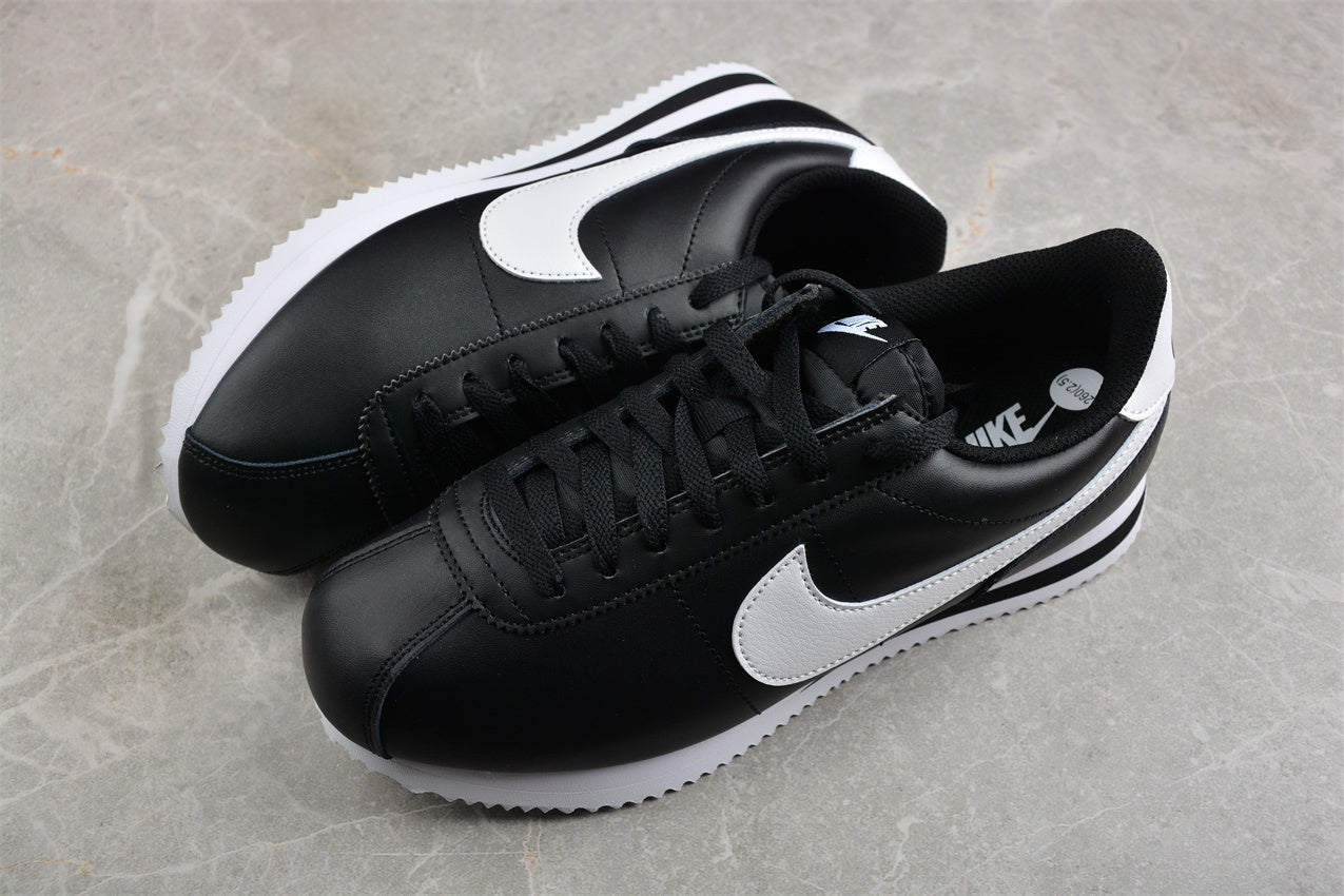 Cortez Black / White