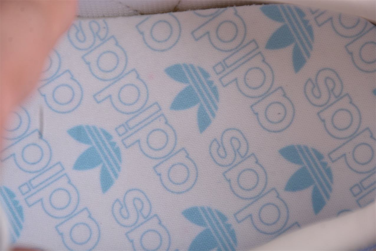 Handball Spezial White / Sky Blue