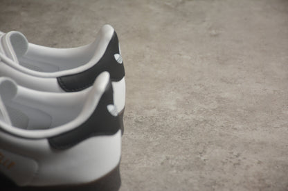 Gazelle White / Black