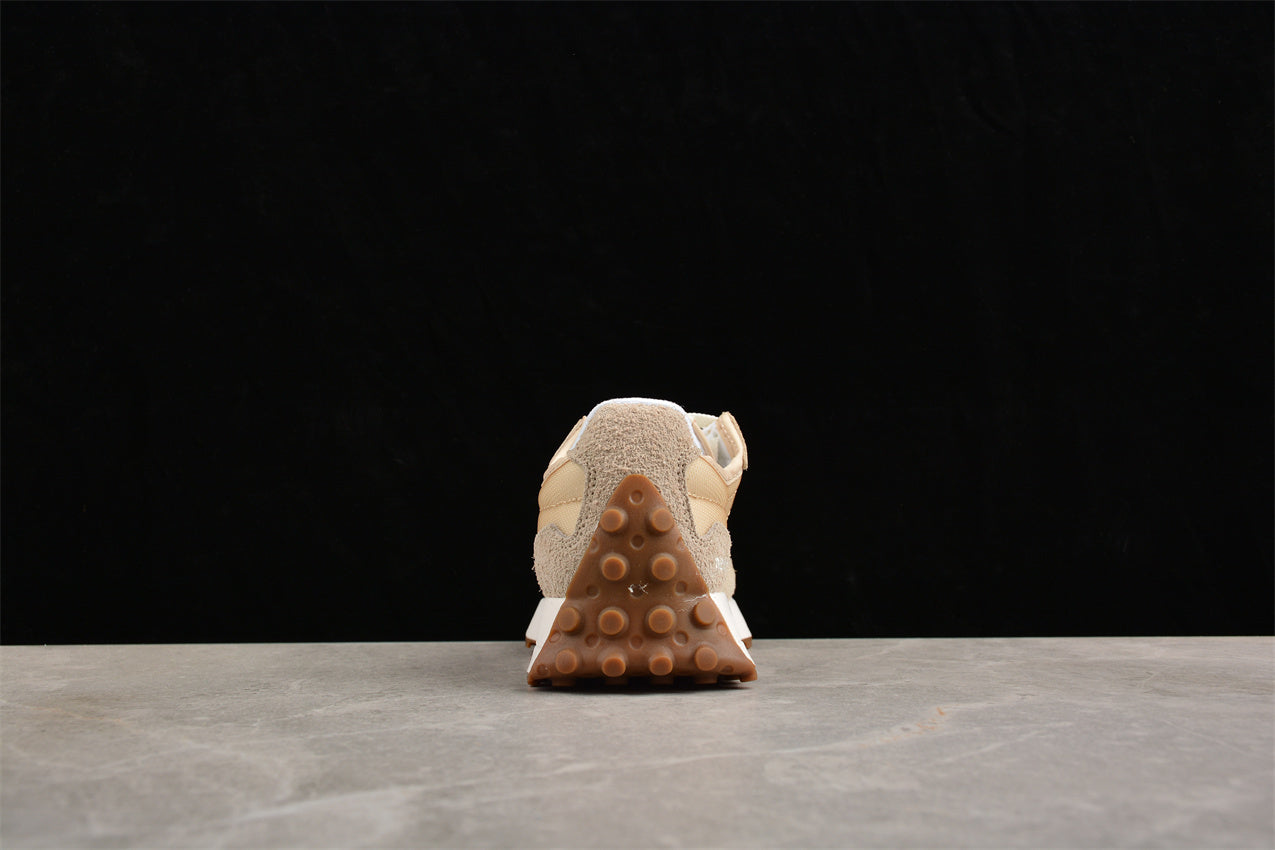 NB 327 Beige / White