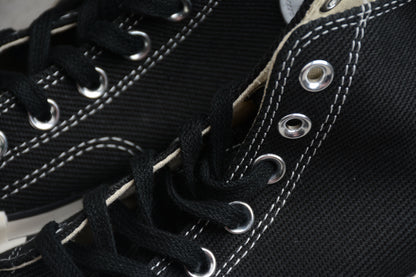 Chuck 70 Plus HI Black / White