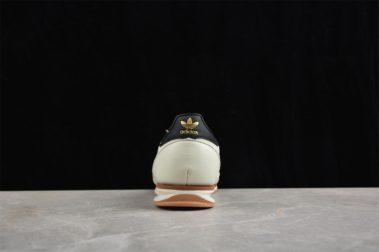 SL 72 blanco y negro