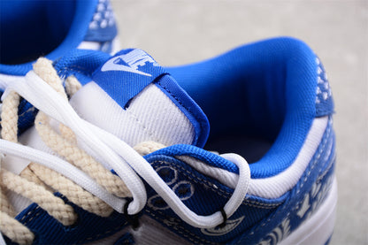 Dunk Low Blue / White