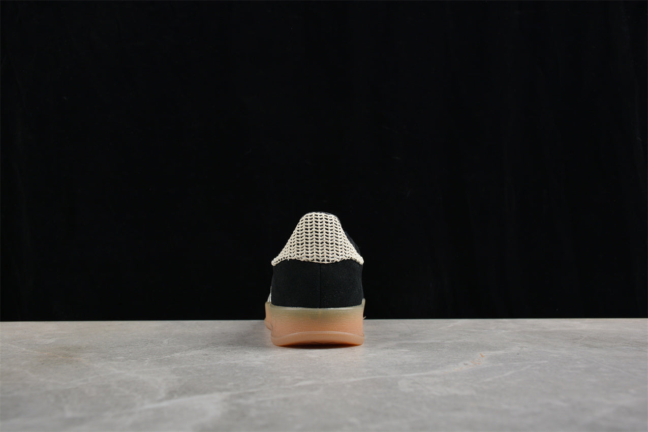 Gazelle Black / Beige