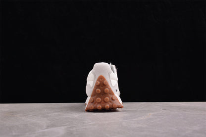 NB 327 White / Black