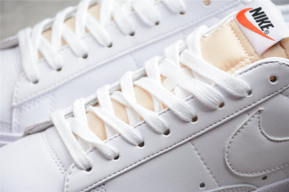 Blazer low '77 White