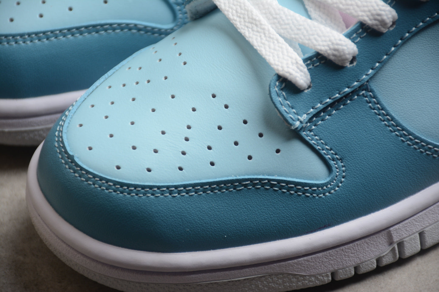 Dunk Low Blue / Sky Blue / Pastel Pink