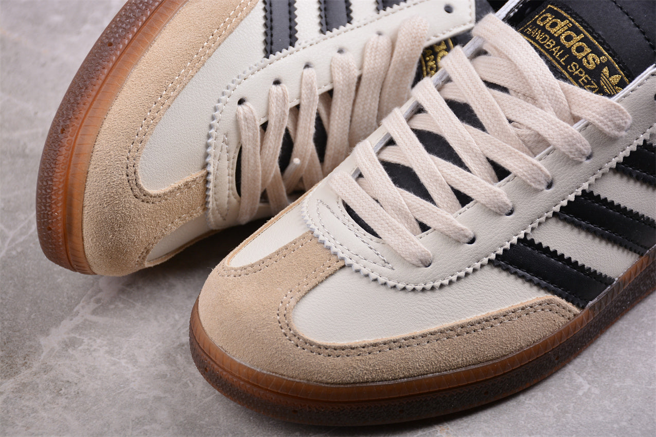 Handball Spezial Cream White / Black
