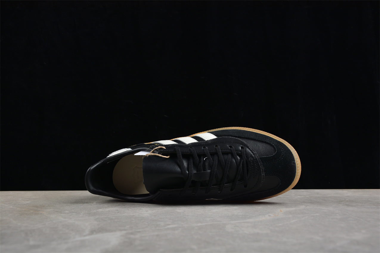 INVINCIBLE x Handball Spezial Black / White