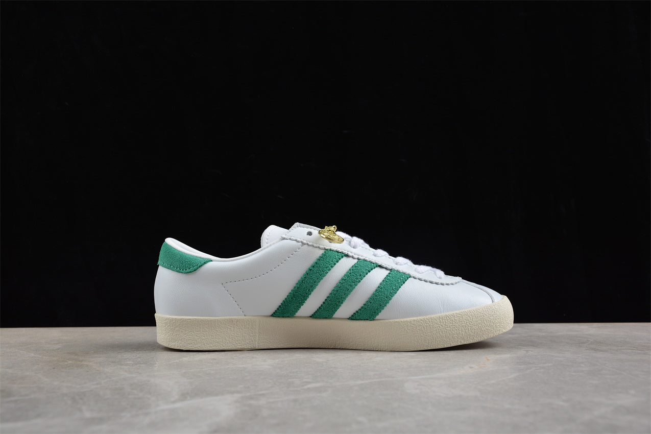 Sporty & Rich blanco y verde