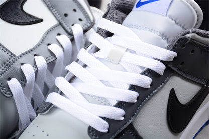 Dunk Low White / Grey / Black