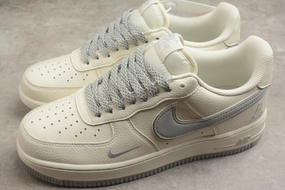 Air Force 1 ’07 Cream Beige / Light Sail