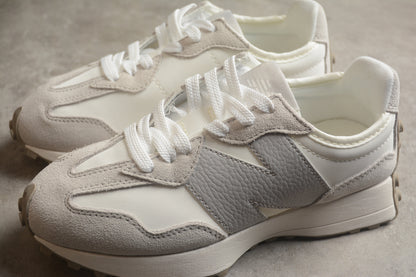 New Balance 327 White / Grey
