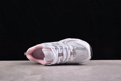 NB 530 White / Pastel Pink
