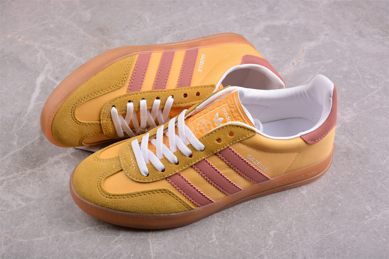 Gazelle Yellow / Purple