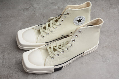 Chuck 70 Plus HI White / Black