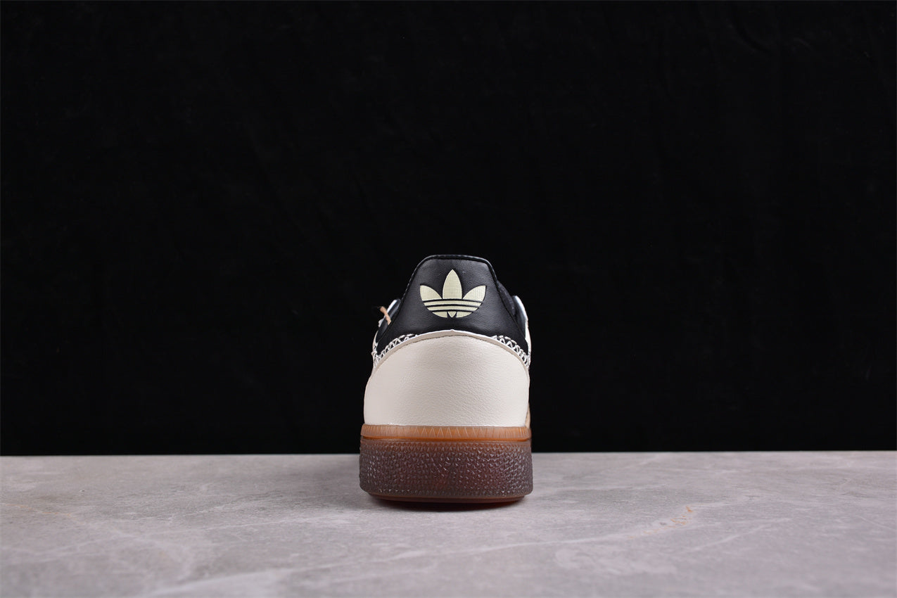 Handball Spezial Cream White / Black