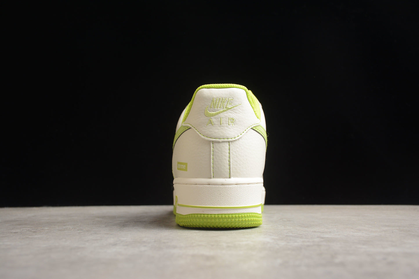 Air Force 1 ’07 White / Lime Green