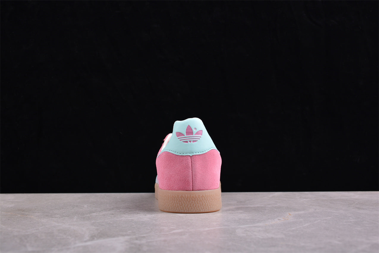 Gazelle Pink / Sky Blue