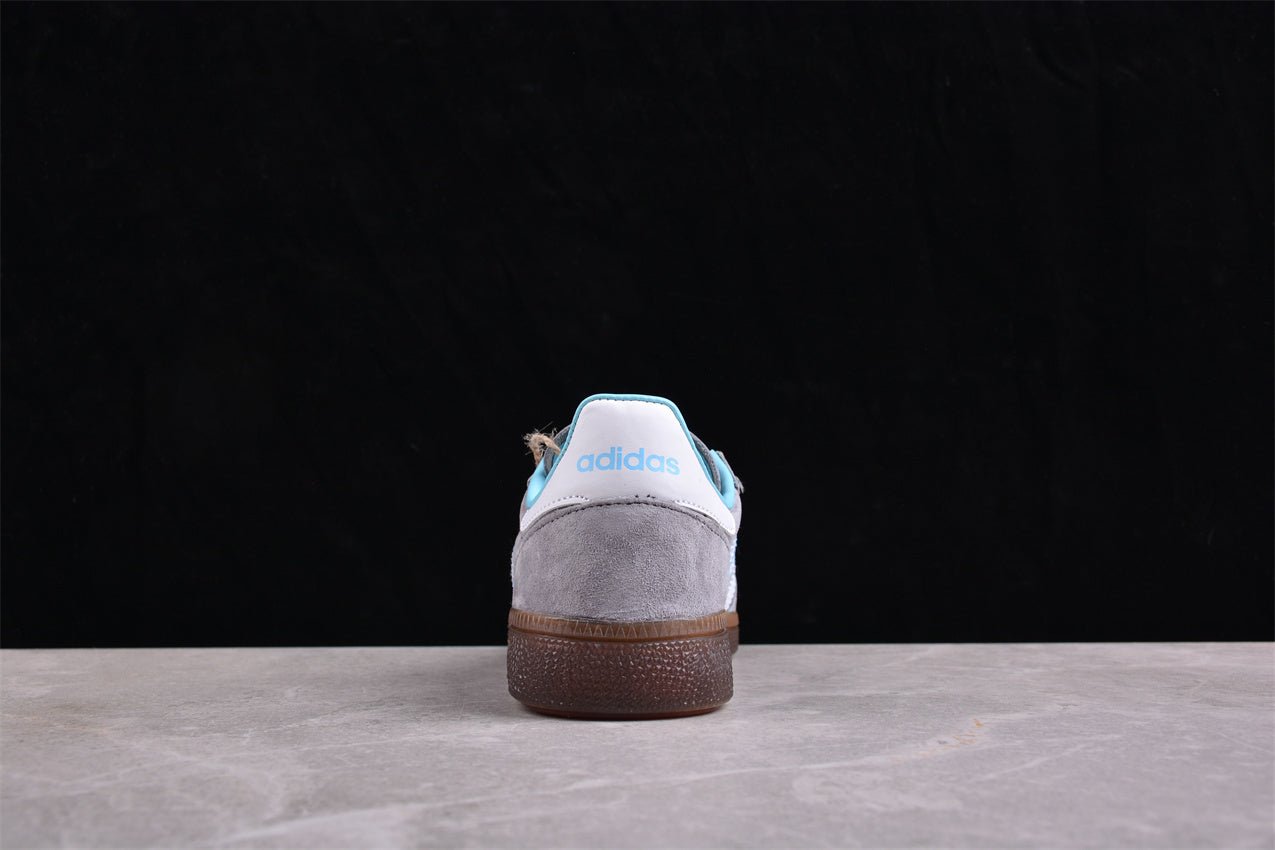Handball Spezial Medium Grey / Light Sky Blue / White