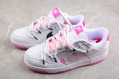 Dunk Low White / Pink / Black