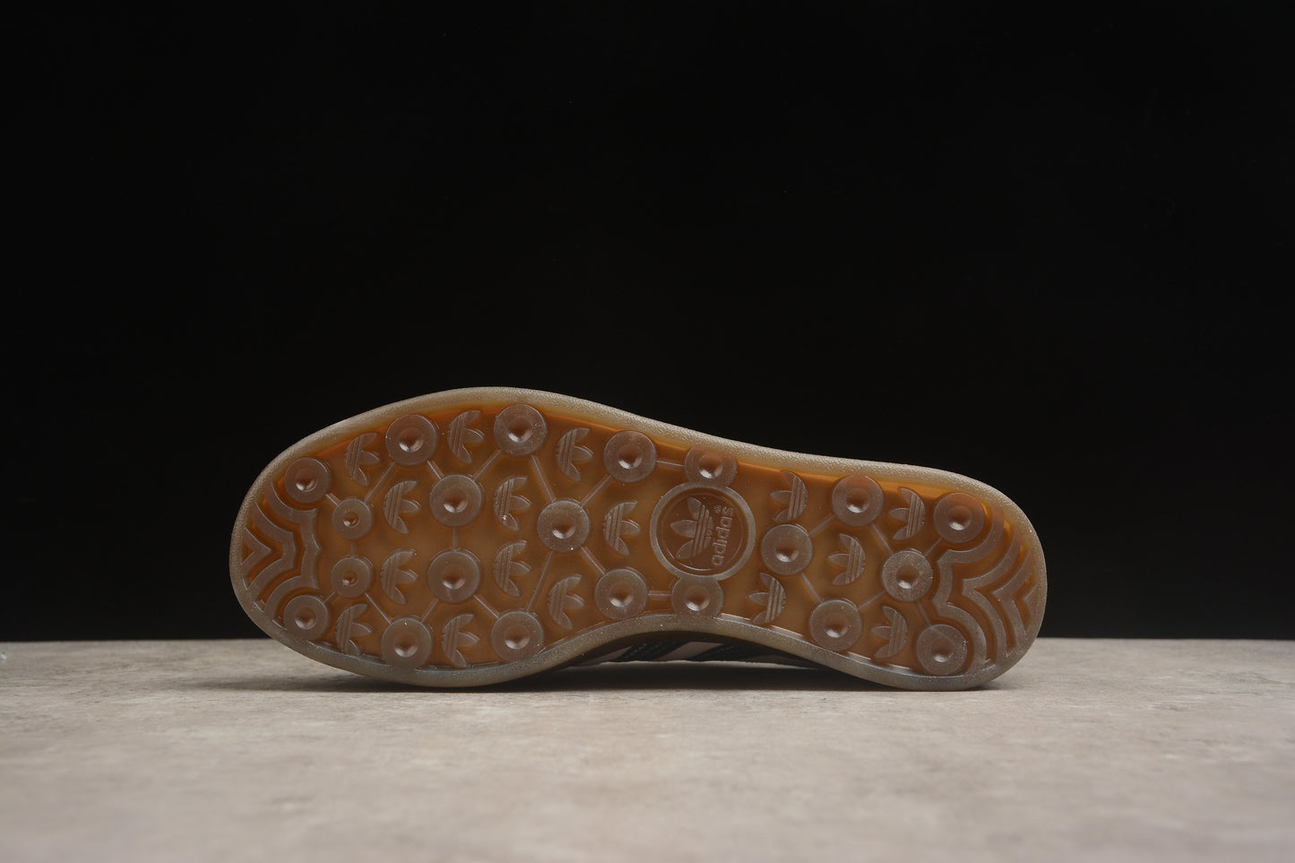 Gazelle Beige / Navy