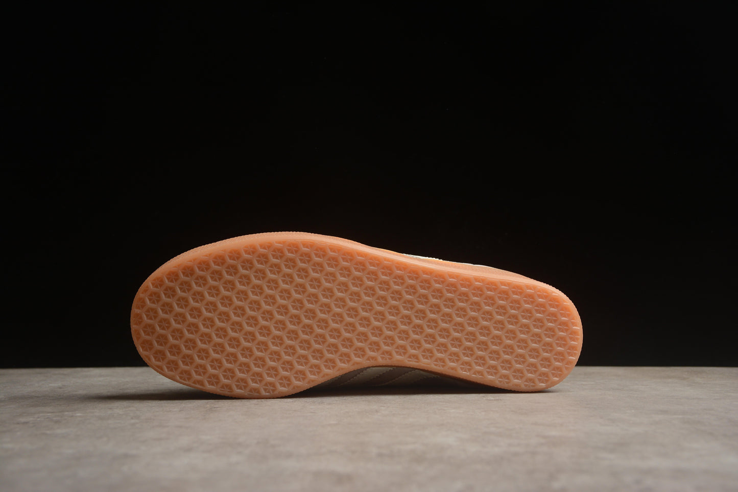 Gazelle Grey / White / Pink