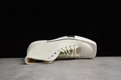 Chuck 70 Plus HI White / Black