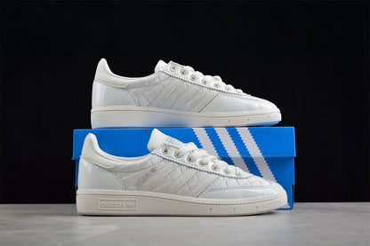 Handball Spezial Silver