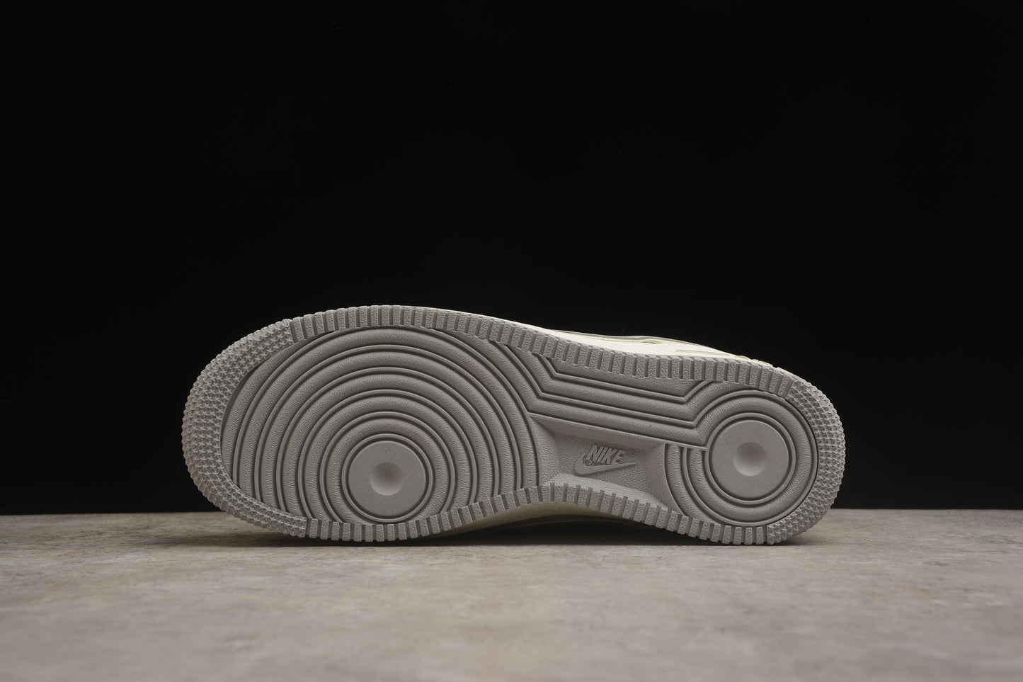 Air Force 1 ’07 Cream Beige / Light Sail