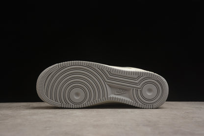 Air Force 1 ’07 Cream Beige / Light Sail